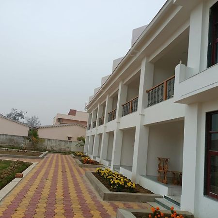 Tarangamala Resort Мандармани Экстерьер фото
